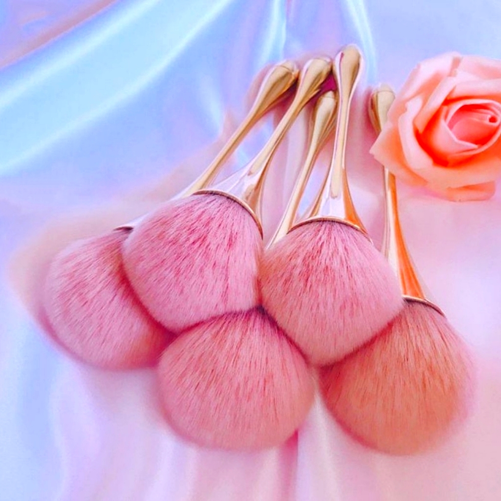 1 Pcs Rose Gold Powder Blush Brush